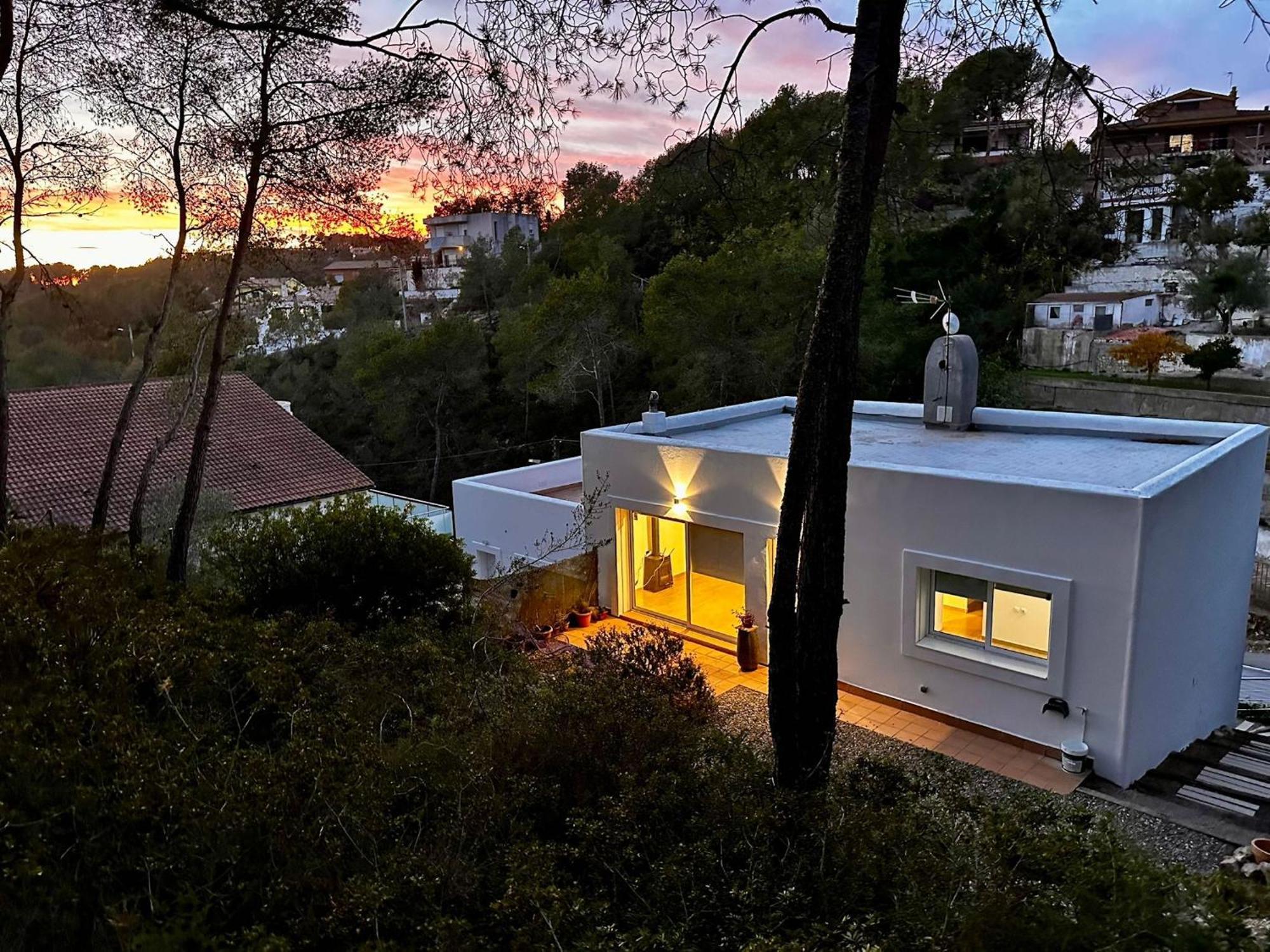 Hauzify I Casa Olivella Villa ภายนอก รูปภาพ